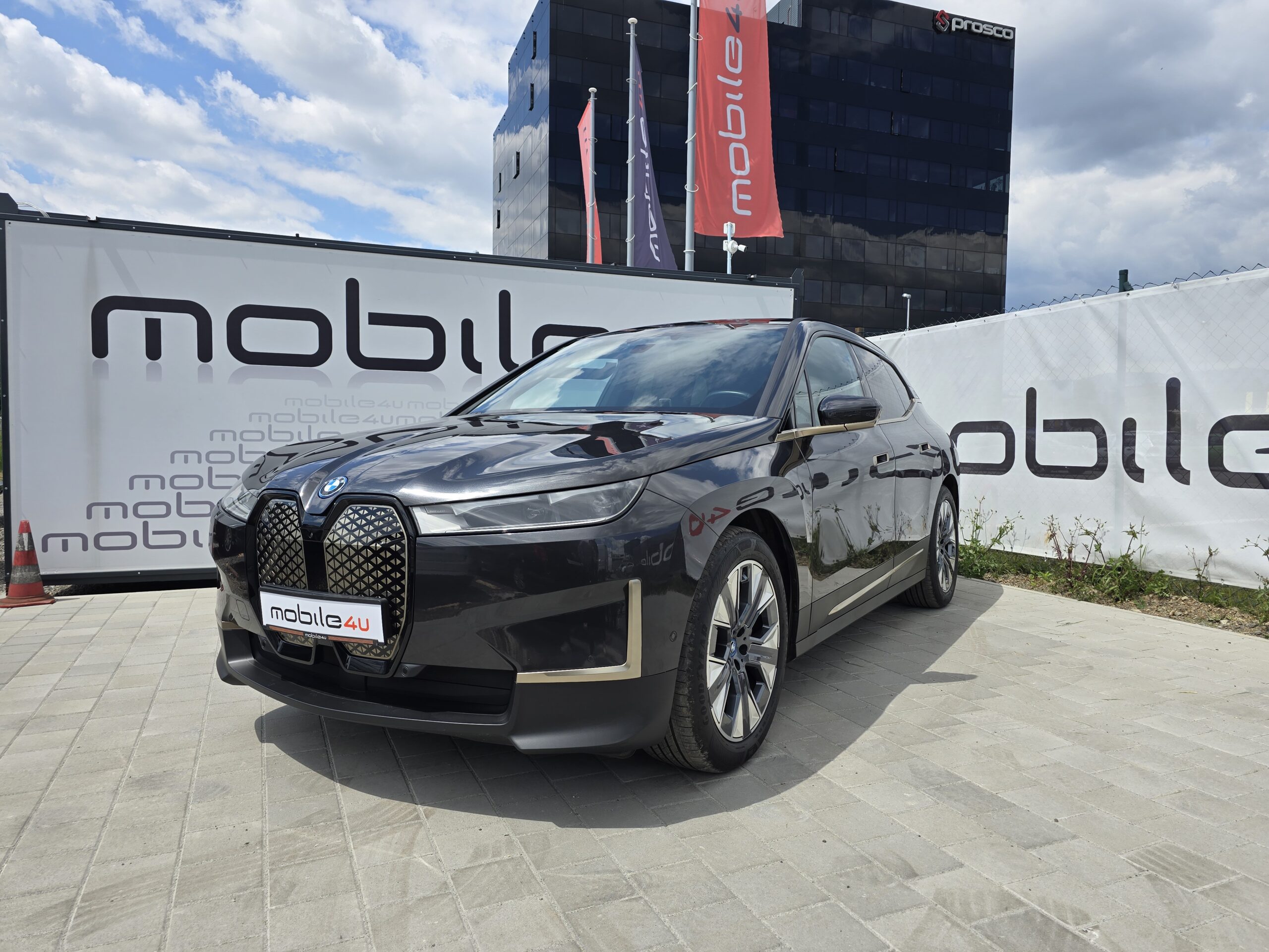 BMW iX XDRIVE 40 Automatik