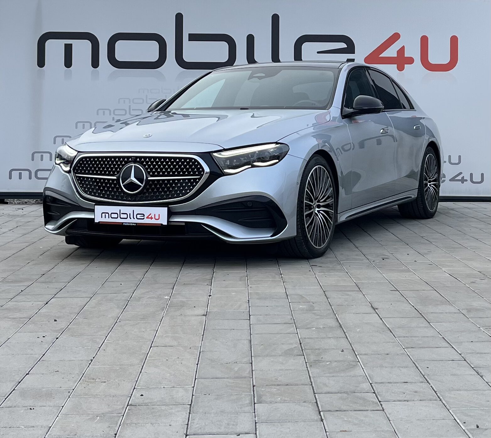 Mercedes-Benz E220d AMG Line