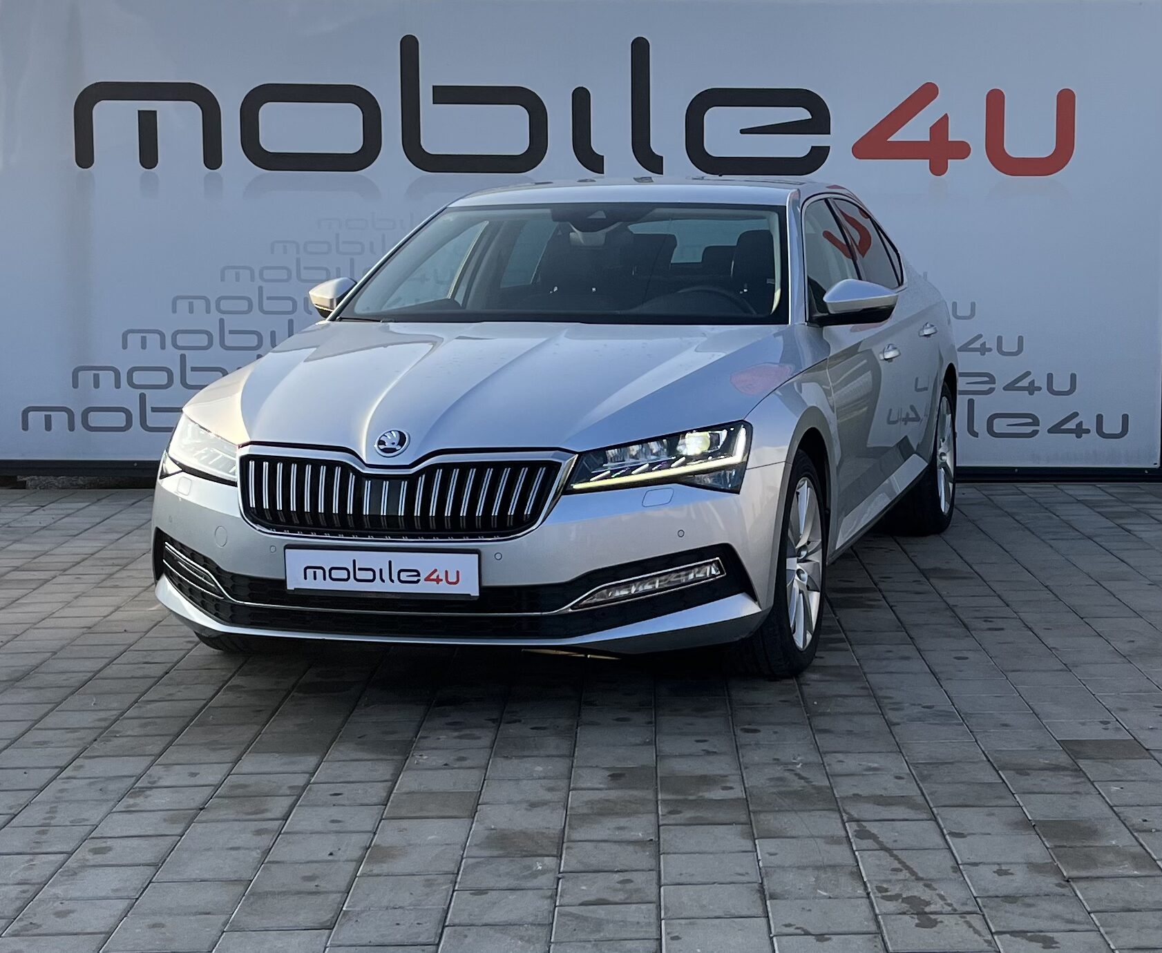 Škoda Superb 2.0 TDI Premium DSG