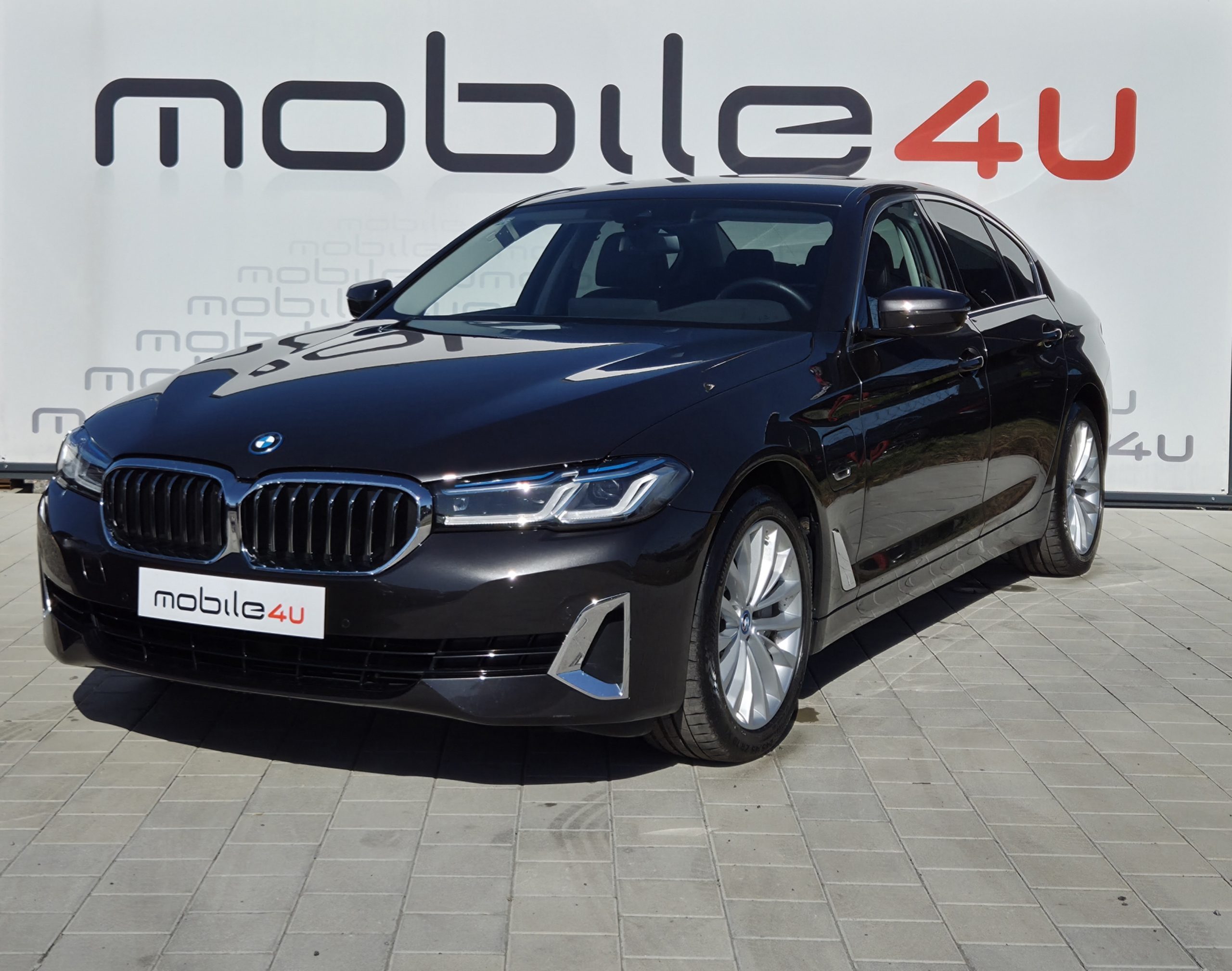 BMW 545e Xdrive Luxury Line